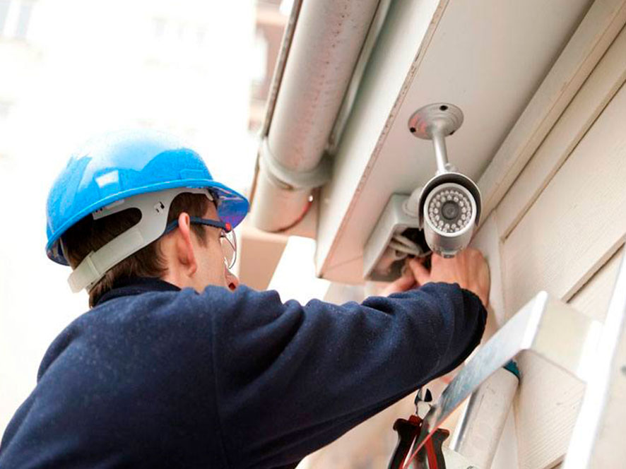 INSTALACION DE CAMARA DE VIGILANCIA